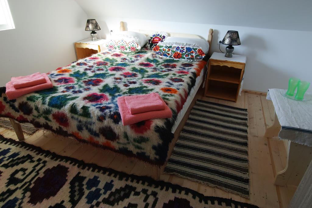 Casa Pintea De Sub Coasta Breb